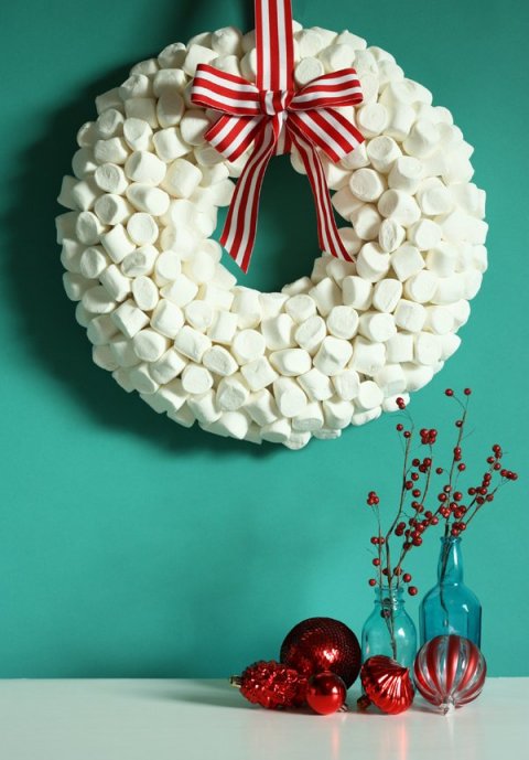 DIY-marshmellow-wreath-9