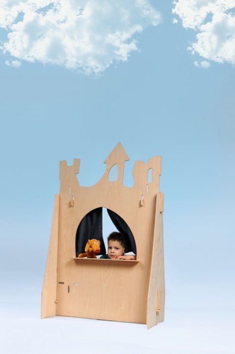 kattuska-puppet-showholder-427x643