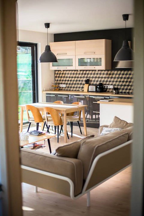 10007053_609268335810791_241154539_n