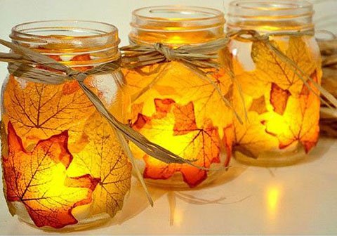 Mécses dekorálása őszi falevéllel